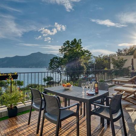 Beachfront Villa Nautica Kotor Exterior photo
